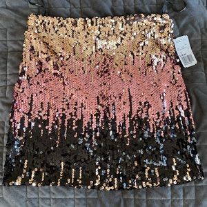 Forever 21 sequin skirt! Very cute for the holidays!